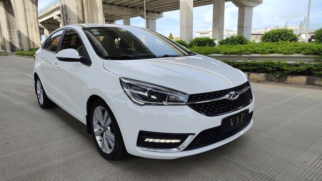 Chery Arrizo 5