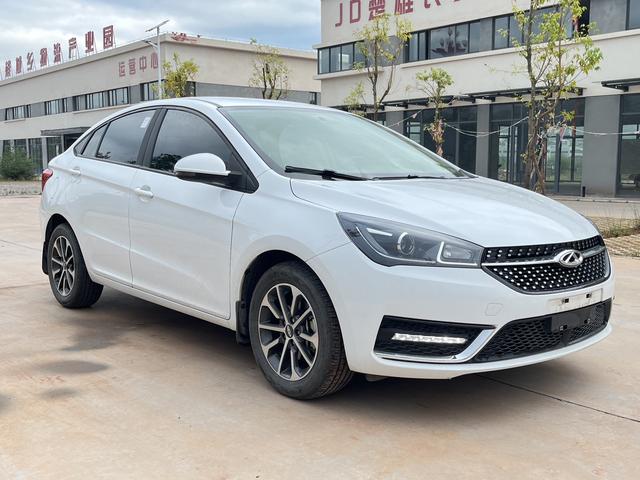 Chery Arrizo 5