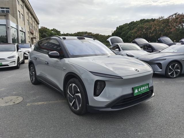 NIO ES6