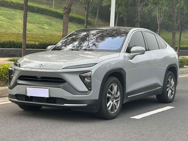 NIO EC6