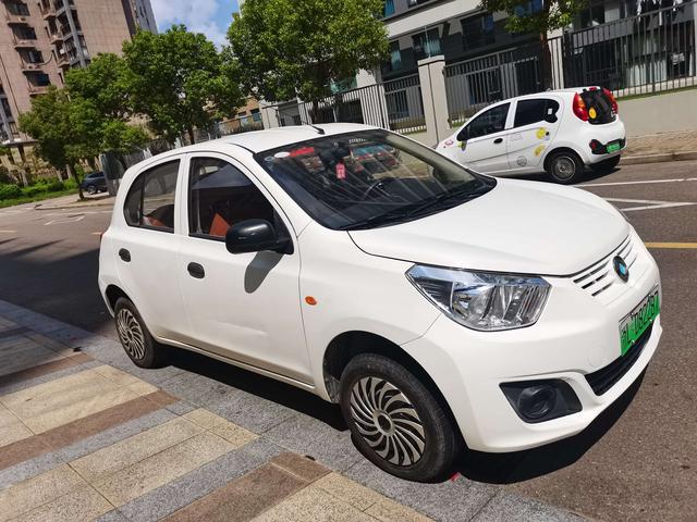 Dongfeng Junfeng ER30