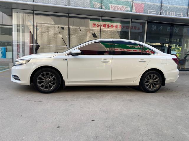 Roewe i6