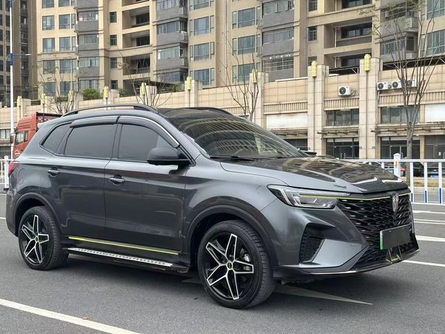 Roewe eRX5