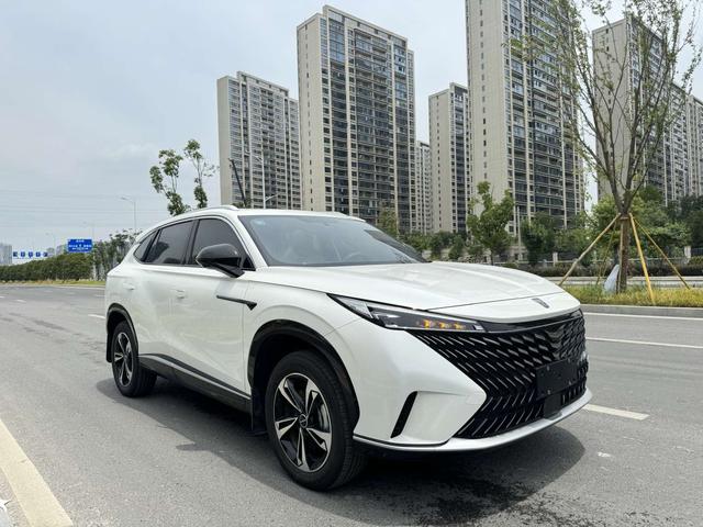 Roewe RX5