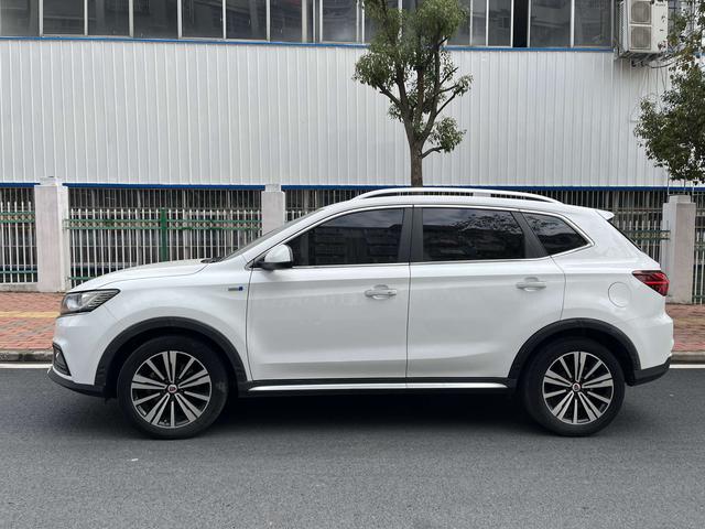 Roewe RX5