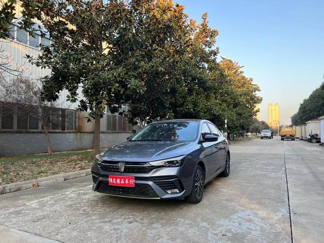 Roewe i5