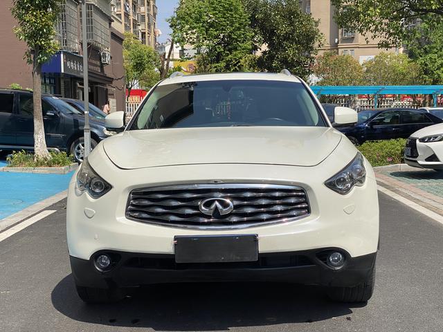 Infiniti FX