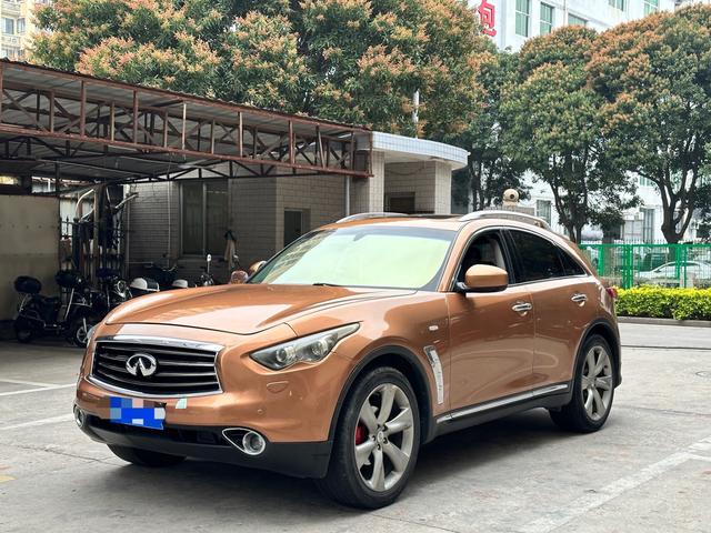 Infiniti FX