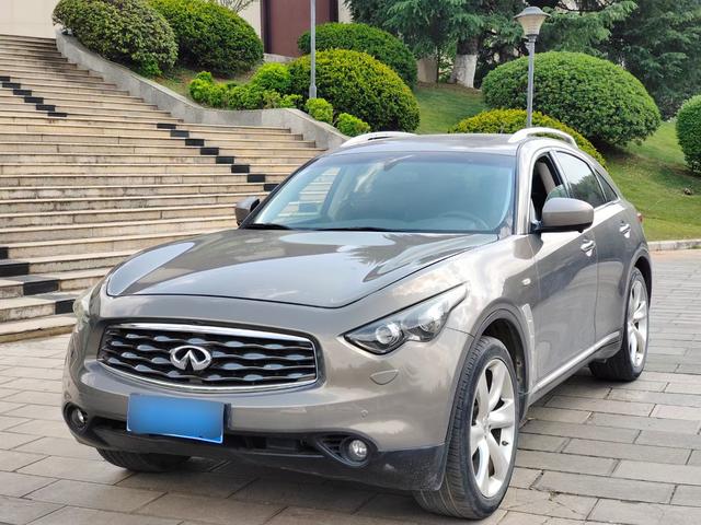 Infiniti FX