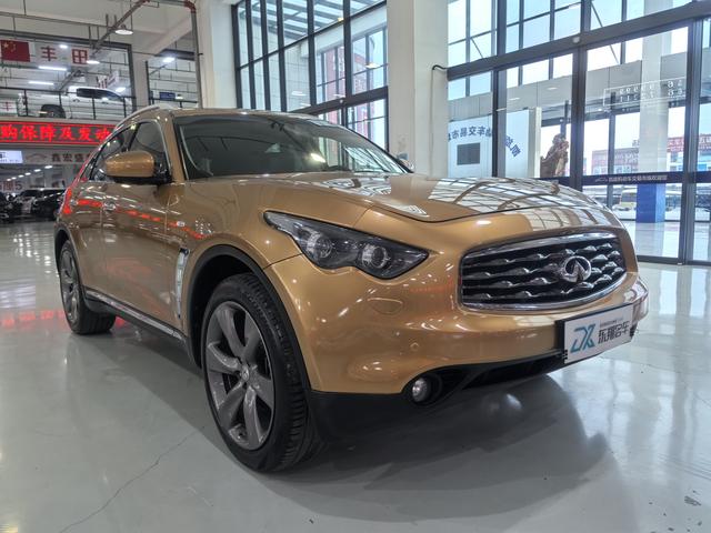 Infiniti FX