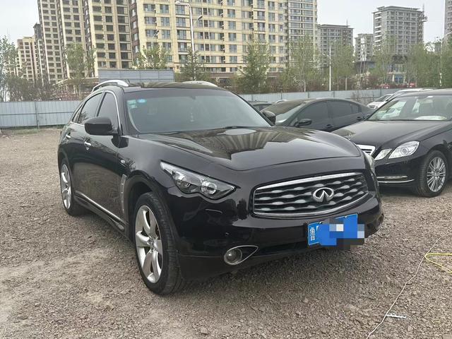 Infiniti FX