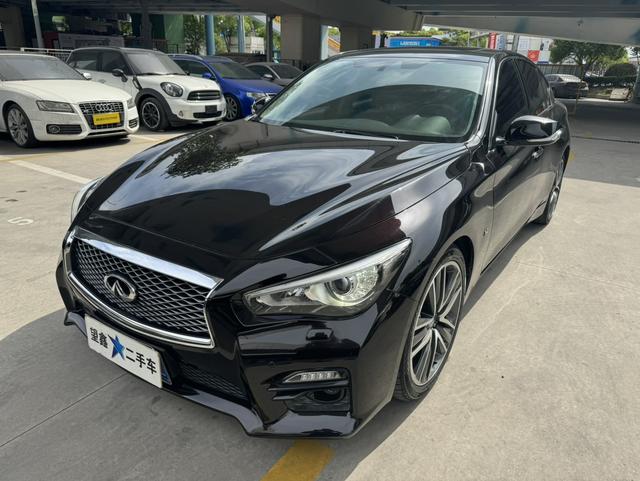 Infiniti Q50