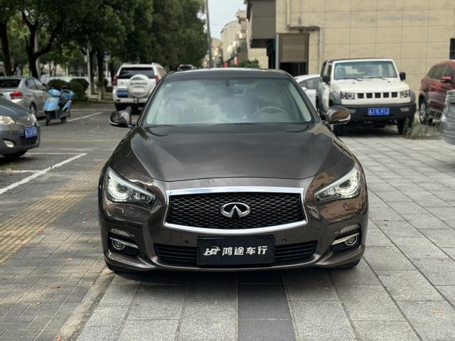 Infiniti Q50L