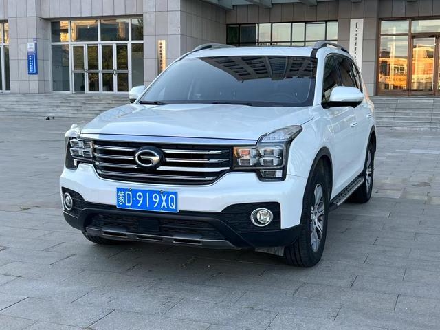 GAC Trumpchi GS7