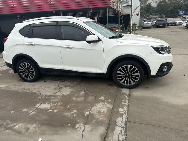 GAC Trumpchi GS5 Super