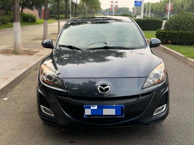 Mazda 3 star