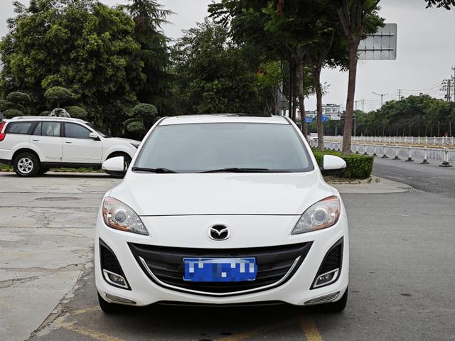 Mazda 3 star