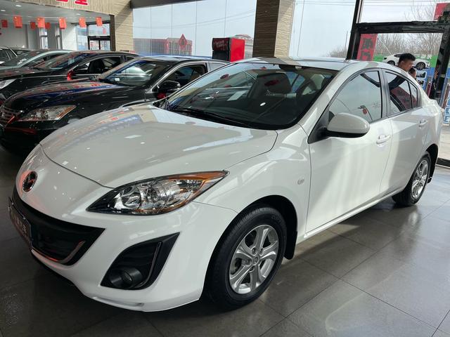 Mazda 3 star