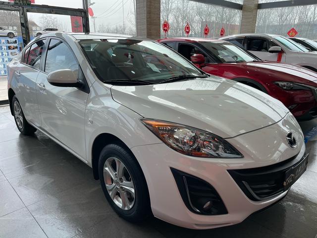 Mazda 3 star