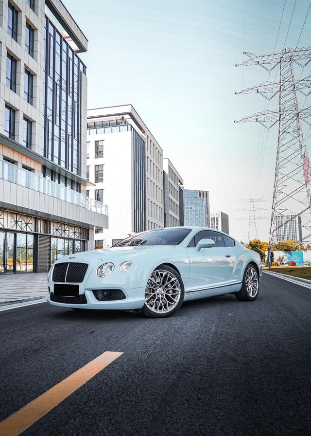 Bentley Continental