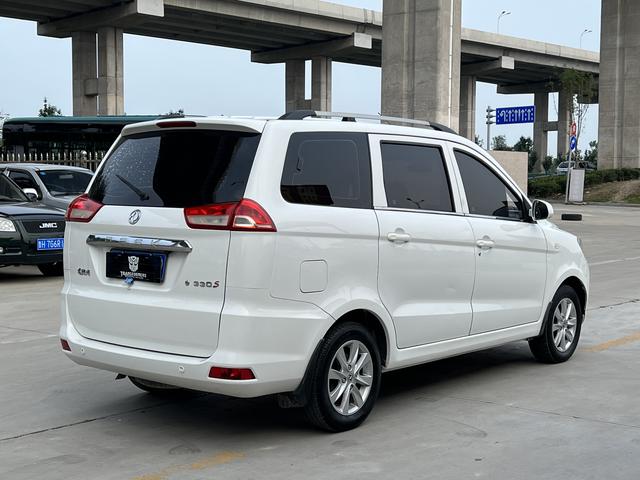 Dongfeng Fengon 330