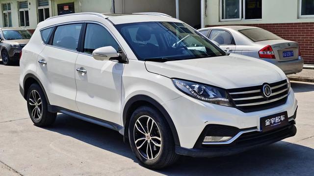 Dongfeng Fengon 580