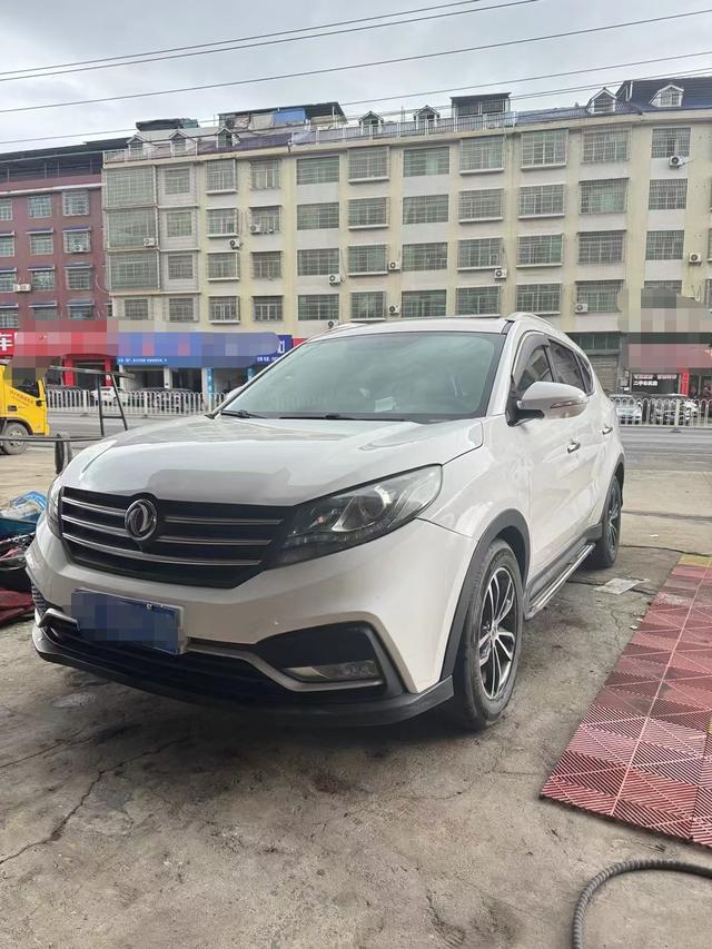 Dongfeng Fengon 580