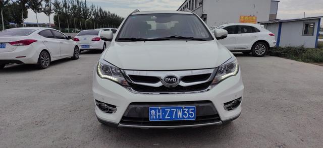 BYD S7