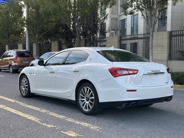 Maserati Ghibli