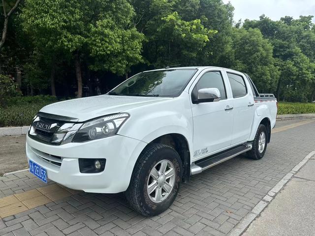 Isuzu D-MAX