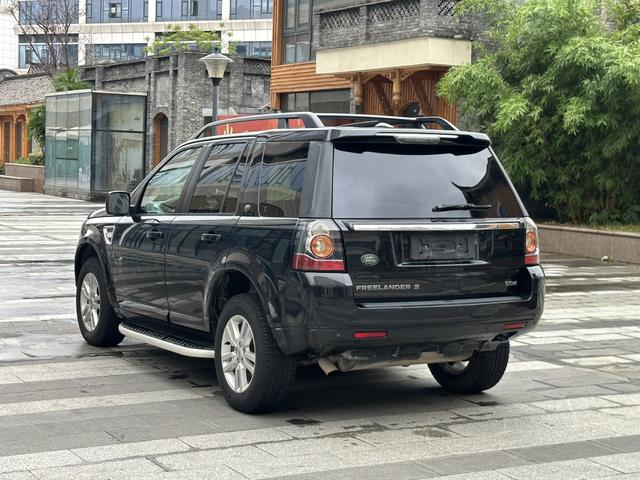 Land Rover Freelander 2