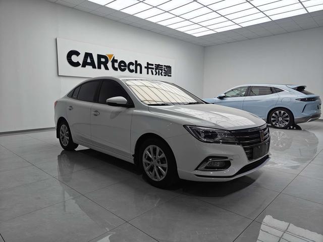 Roewe i5