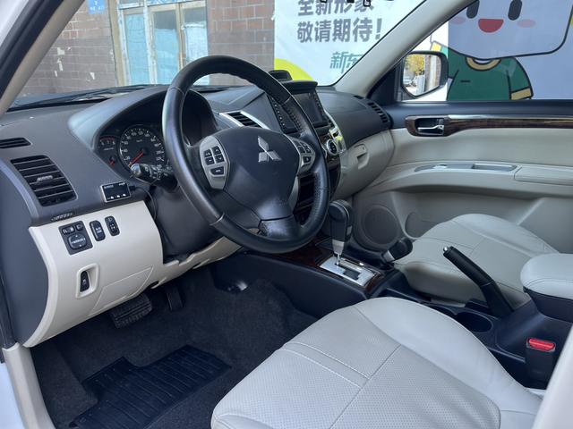 Mitsubishi Pajero Jinchang