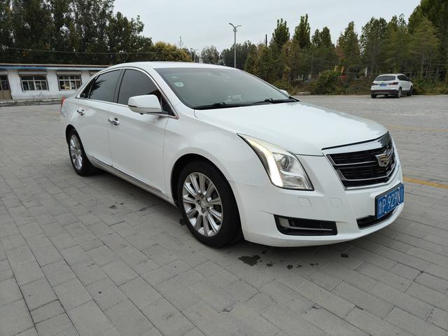 Cadillac XTS