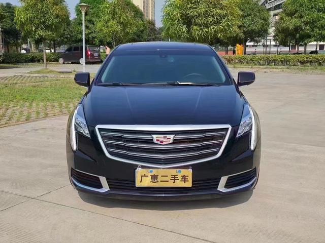 Cadillac XTS