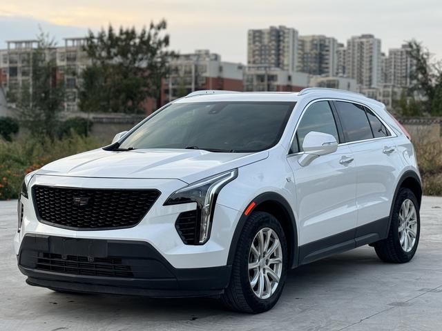 Cadillac XT4