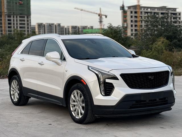 Cadillac XT4