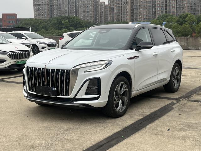 Hongqi HS3