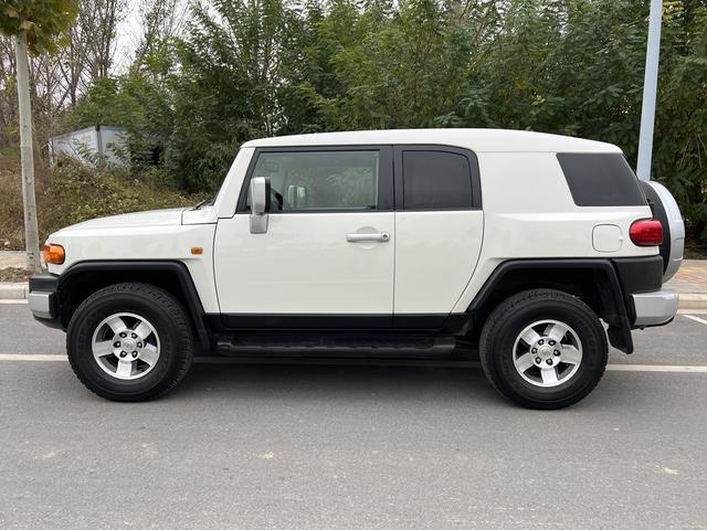 Toyota FJ Cruiser