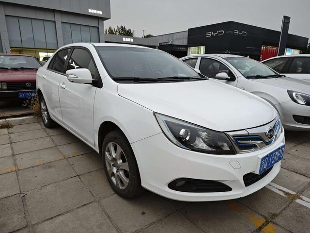 BYD e5