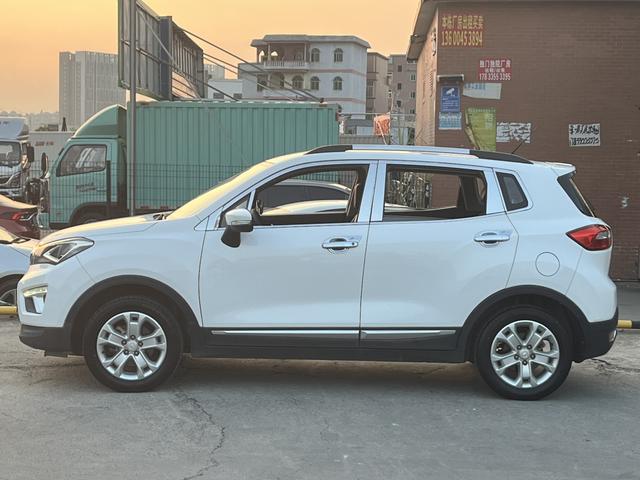 Changan CS15