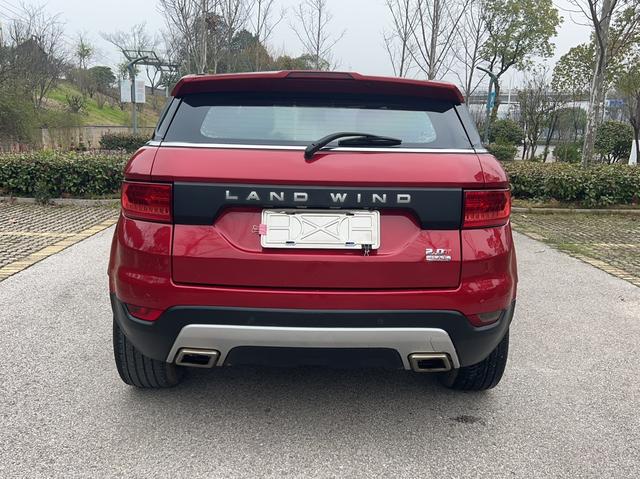 Lu Feng Landwind X7