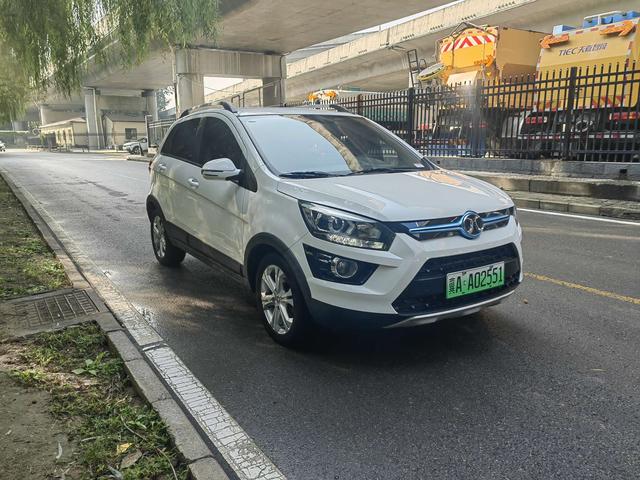 BAIC New Energy EX