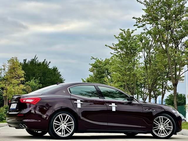 Maserati Ghibli