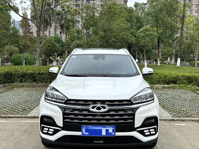 Chery Tiggo 8