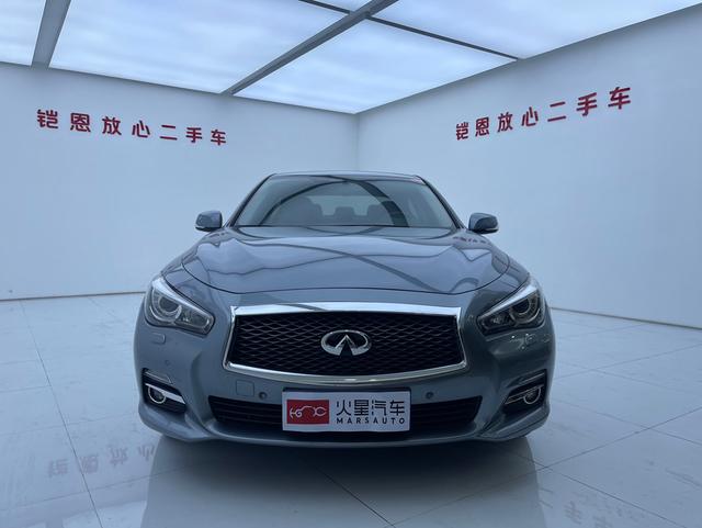 Infiniti Q50L