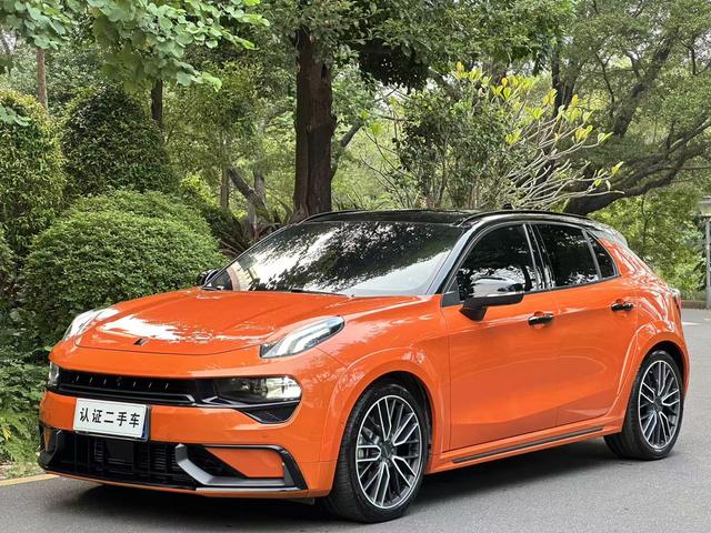 Lynk & Co 02 Hatchback