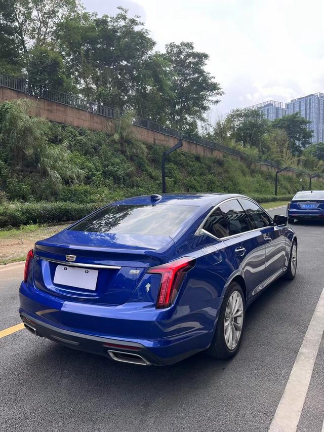 Cadillac CT5