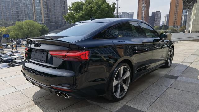 Audi S5