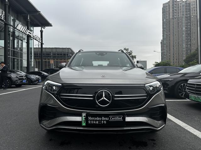 Mercedes-Benz EQB